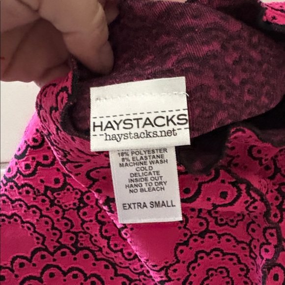 Haystacks XS stretchy hot pink skirt 1050 - Picture 5 of 6